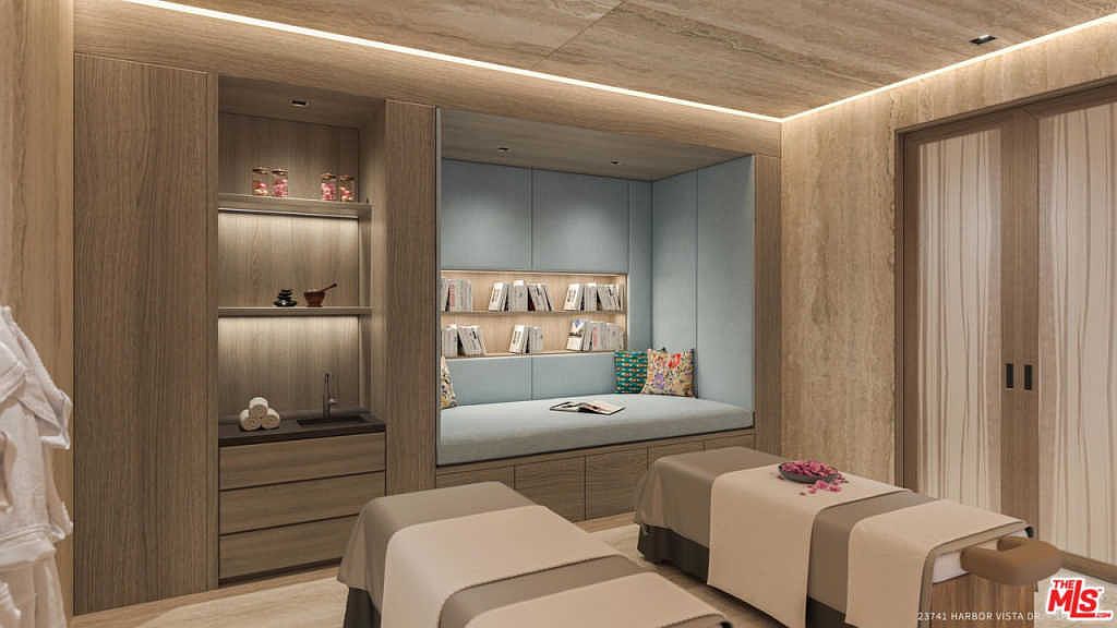 Spa room with twin treatment beds